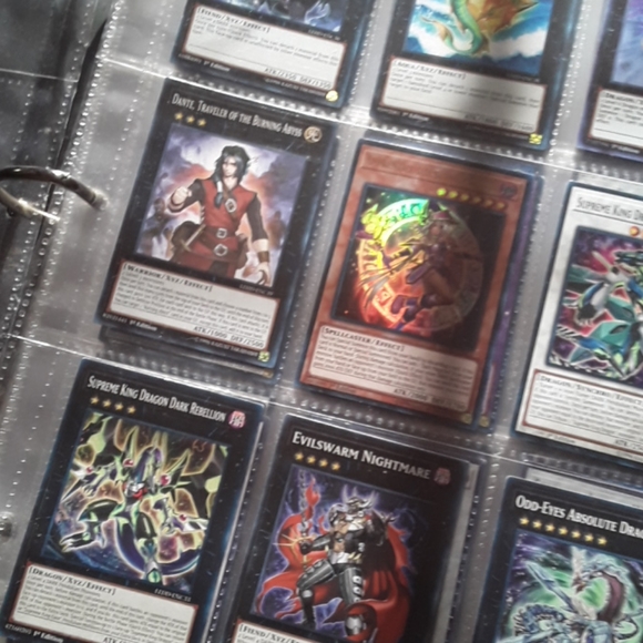 Over 900 Yu-gi-oh! trading cards - Picture 2 of 16